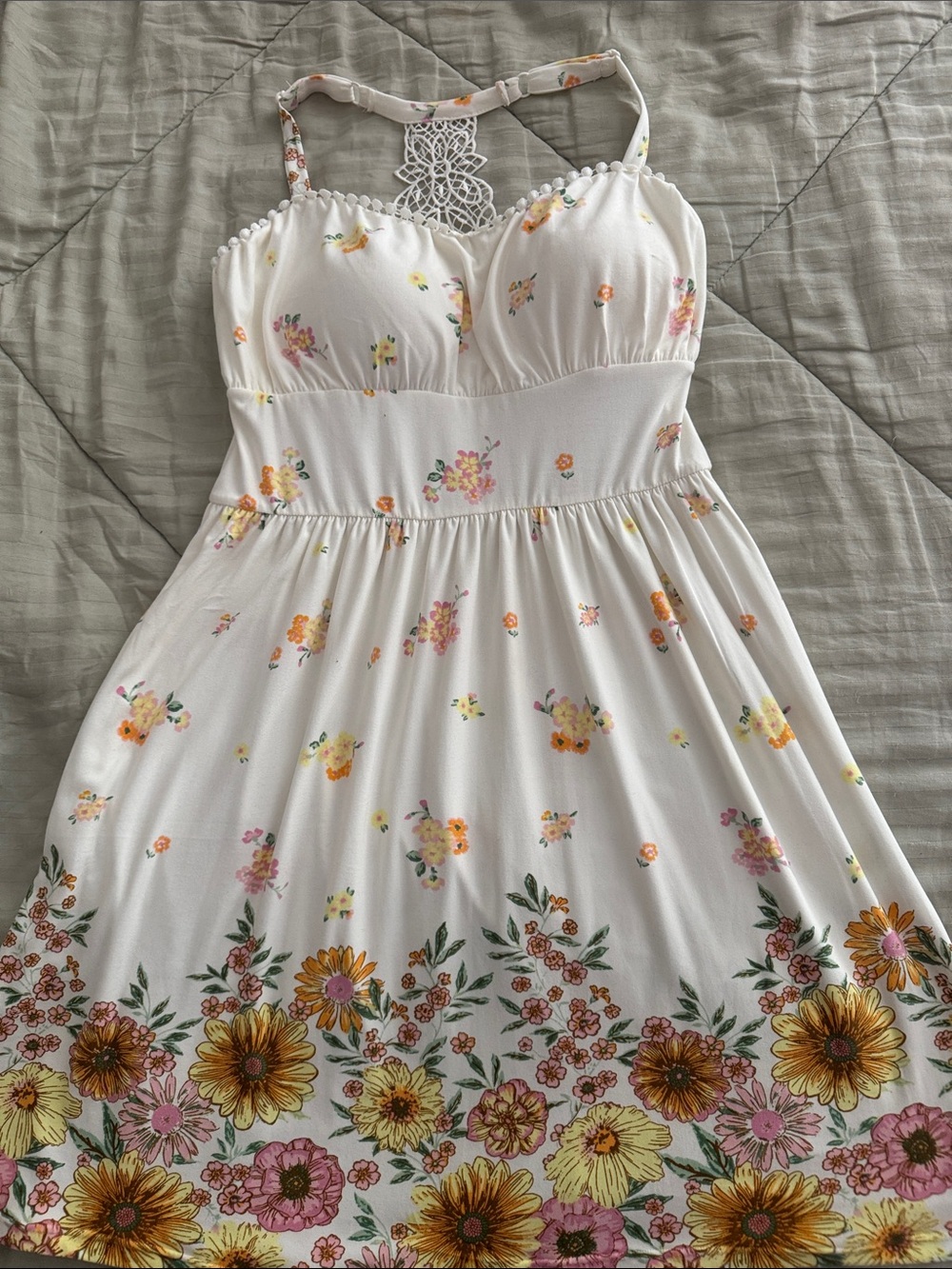 No Boundaries White Floral Mini Dress - Picture 3 of 6